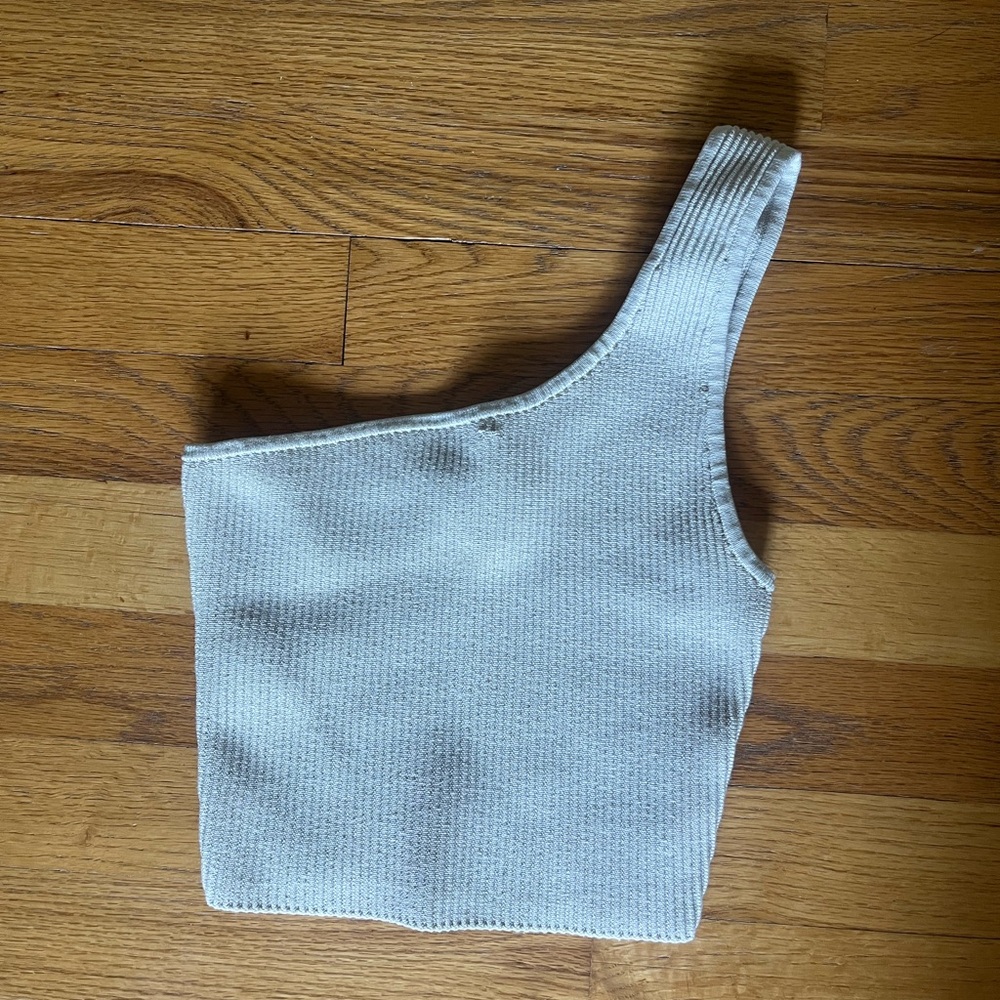 Aritzia One-Shoulder Cream Crop Top